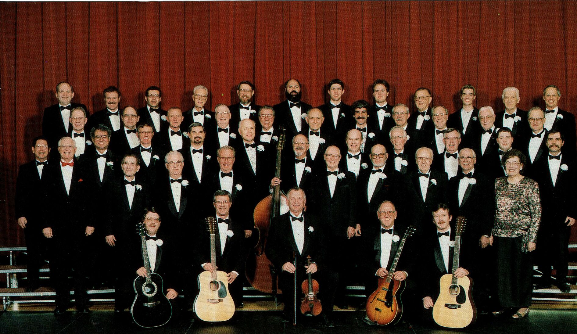 8.Ed with Wenatchee Apollo Club 1995.jpeg